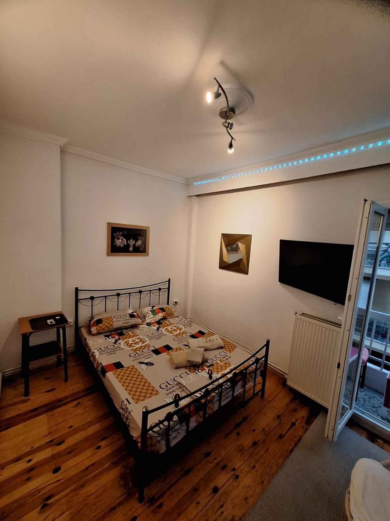 Queen Suites 60M2 Thessaloníki Eksteriør billede